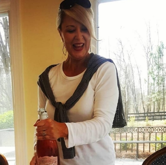 Meet your Posher, Michelle - Picture 4 of 6